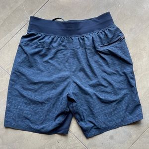 Lululemon T.H.E. Short Linerless 7” (XS)